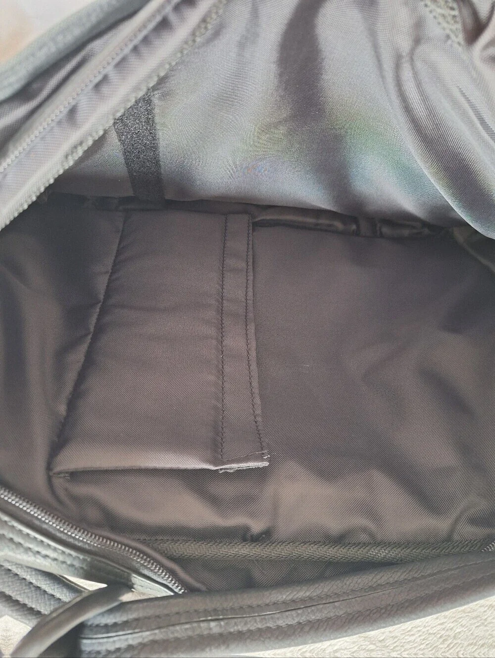 NEW Canyon Outback Black Leather Laptop Briefcase Aventis Messenger Bag 16